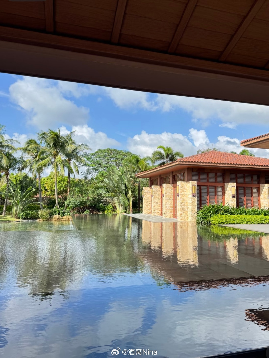 微风正好时光很慢🏝️🌤️全家人的影子叠在一起就是最幸福的形状～