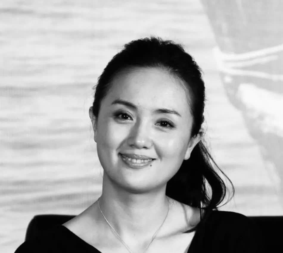 你们说人这一辈子努力赚钱到底为了什么？朱媛媛51岁走了，与癌/症抗争了5