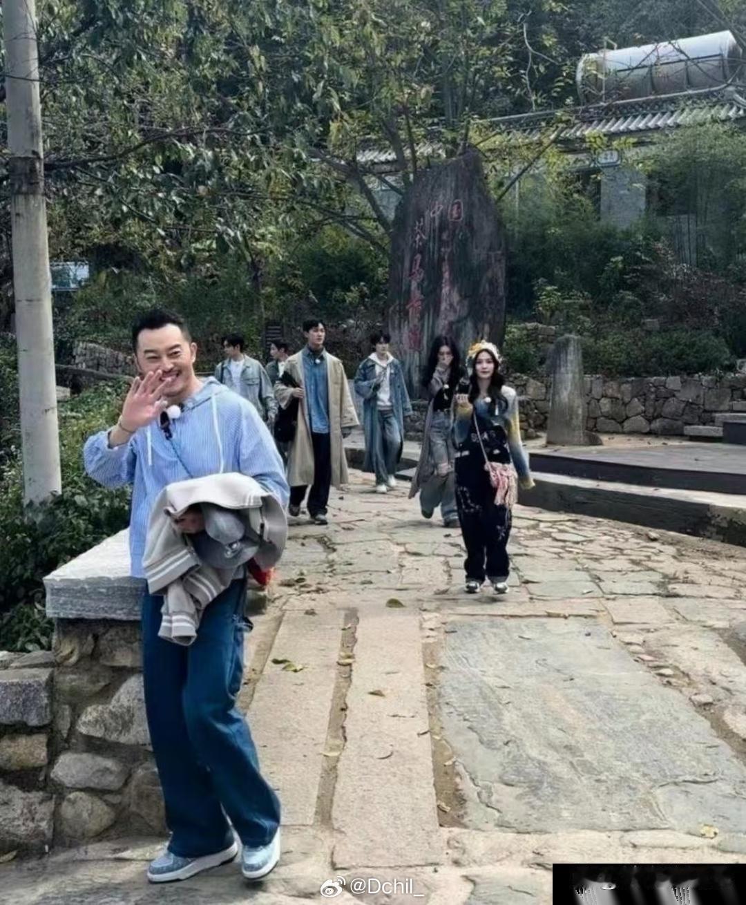 孟子义多高啊我的妈，这身材，路拍都这么顶​​​