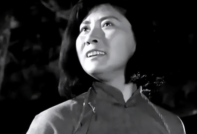 1942年的腊月，地下党李凤秀从商河以北的抗日根据地取回了一份机要文件。傍黑时，