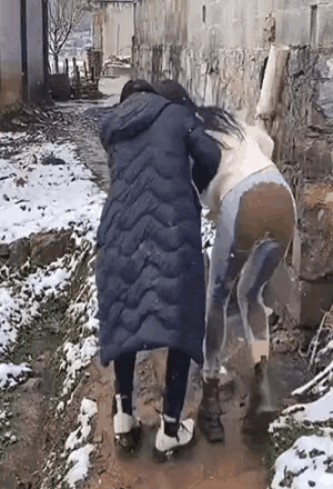 黑丝高跟不是哪里都可以穿