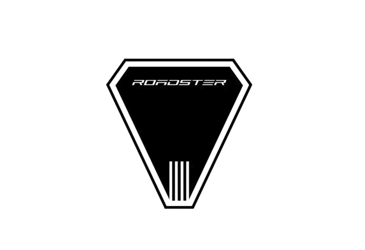 告别“T”标，特斯拉新LOGO曝光像一面盾牌？是新款Roadster跑车的车标