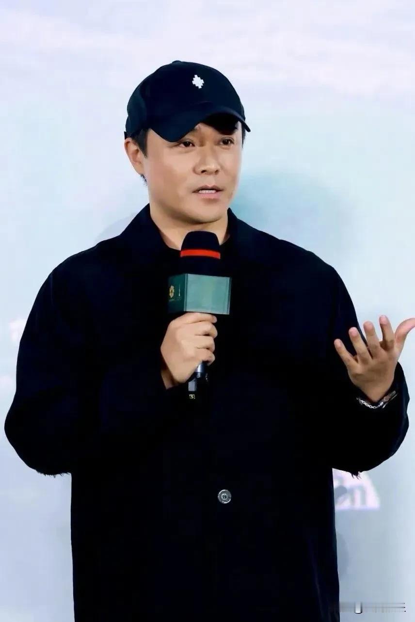 陈思诚的种种表现告诉我们：找老婆尽量不要找离过婚的。尽管陈思诚和佟丽娅离婚多