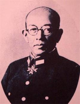 1939年，日军少将中村正雄被击中腹部，身受重伤，军医为了取出子弹，只能切开他的