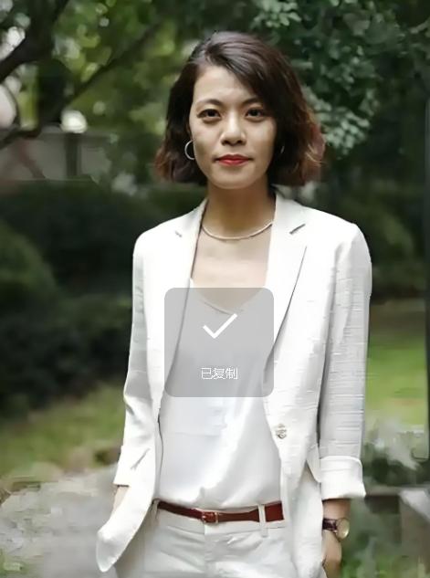 复旦大学教授陈果说：“无论我们活了多久，是70岁，还是80岁，或是90岁，其实，