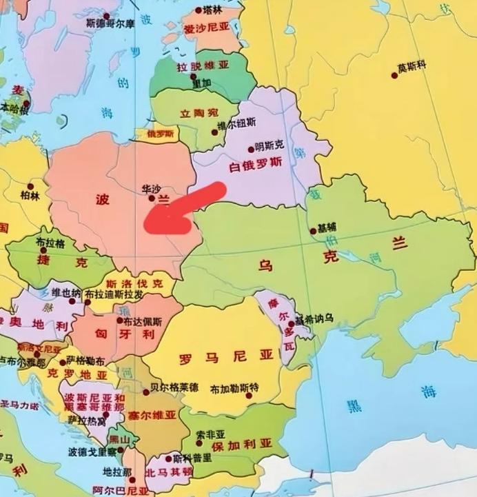 俄乌冲突如果不结束，谁最有可能对俄罗斯采取打击？美国肯定不会直接参战，美俄之间的