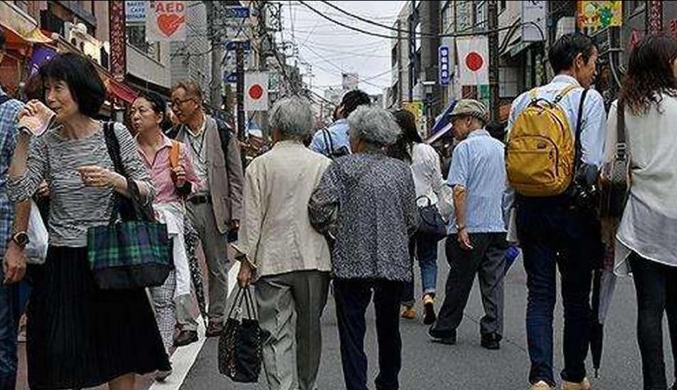 日本人：我们今后再也不用中国货，日本专家笑了：连棺材都是中国制造的 日本社交