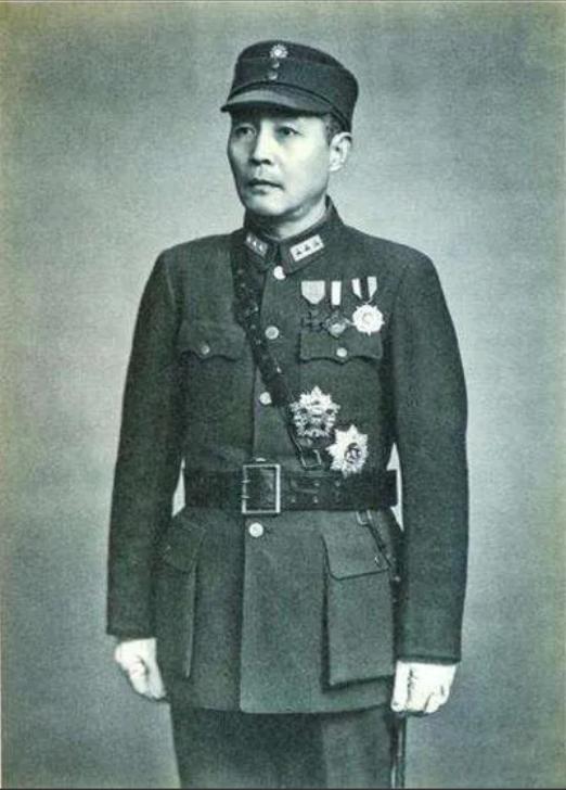 1938年，钱大钧黑着脸走进军统湖北站，当着众特务的面，一枪击毙了特务处长杨若琛