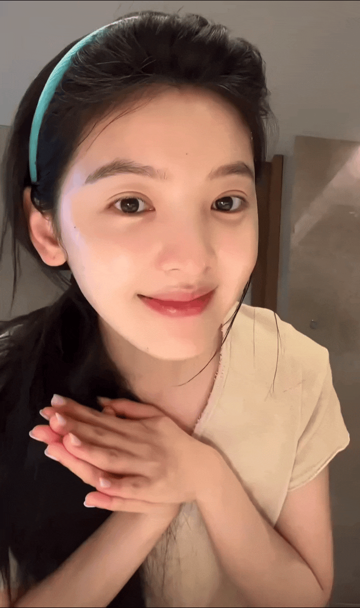 章若楠的美很特别！