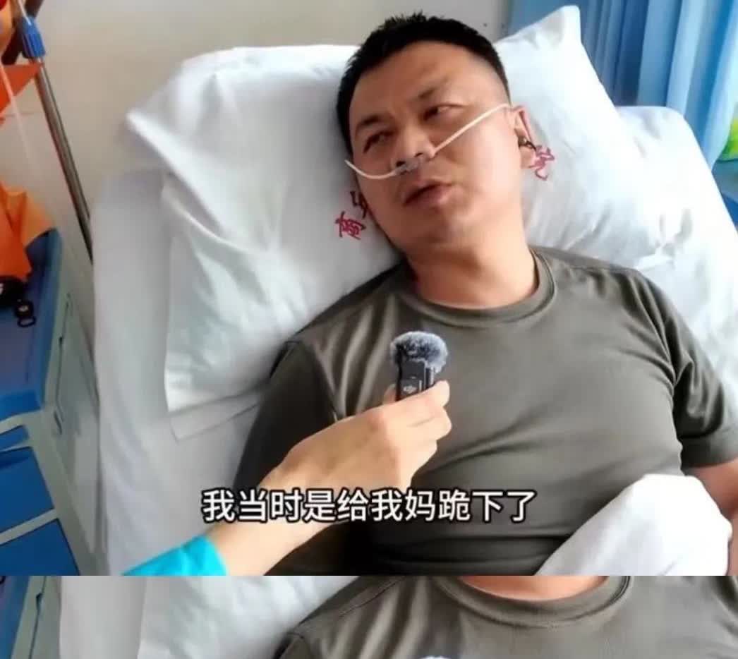 为连救无人的军人点赞：军人张伟，连救五个落水者。当救第四个人的时候，已体力不支，