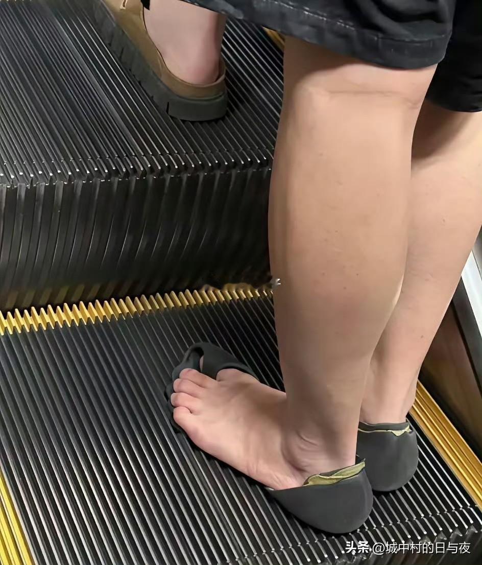 还真的有这样的凉鞋啊[doge]