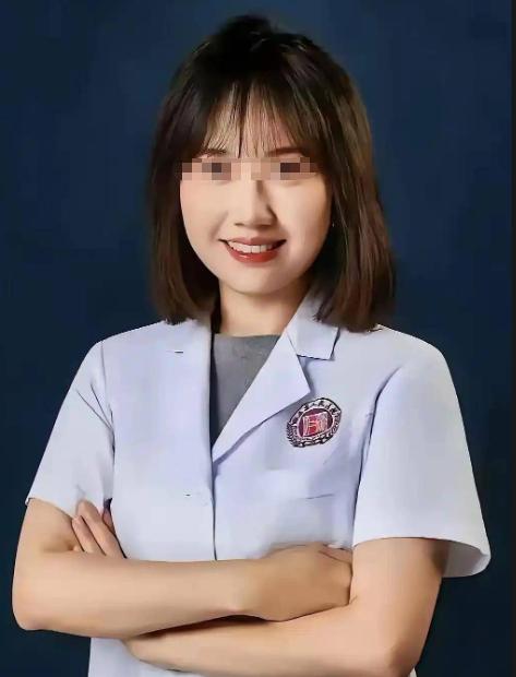 别瞎传了！曾医生没跑路！执业状态仍暂停！曾医生还在湖南，执业是暂停状