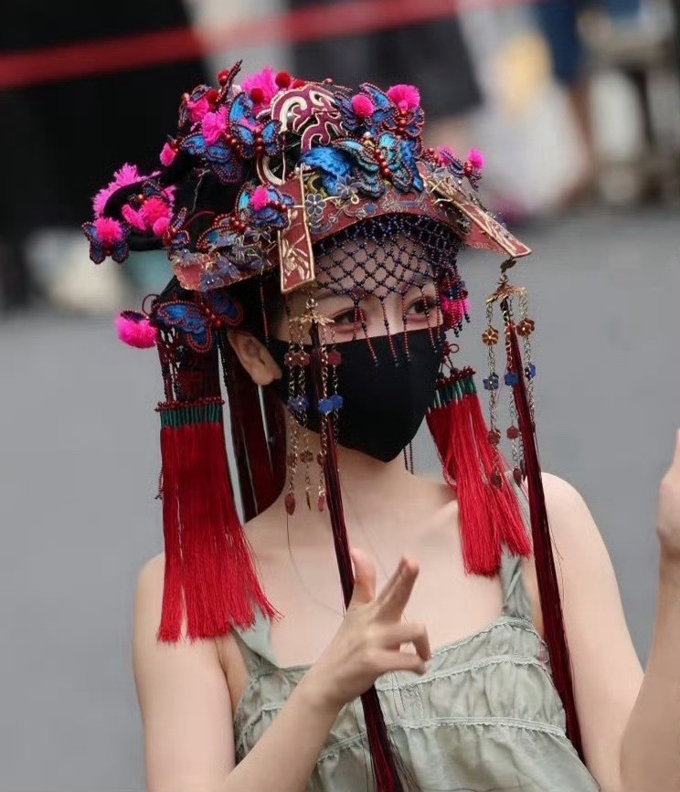 虞书欣新剧妆造