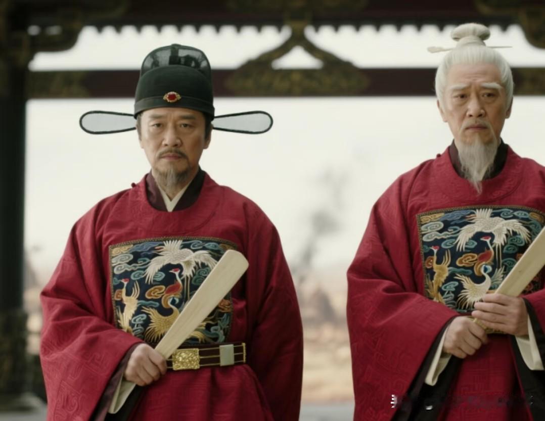 明朝科举有多卷？看看这些父子档就知道！要说最特别的，当属陈以勤、陈于陛父子——他