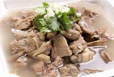 入伏后，这肉再贵也要吃，一周2次，把阳气补扎实，排出体内寒湿三伏天一到，全国