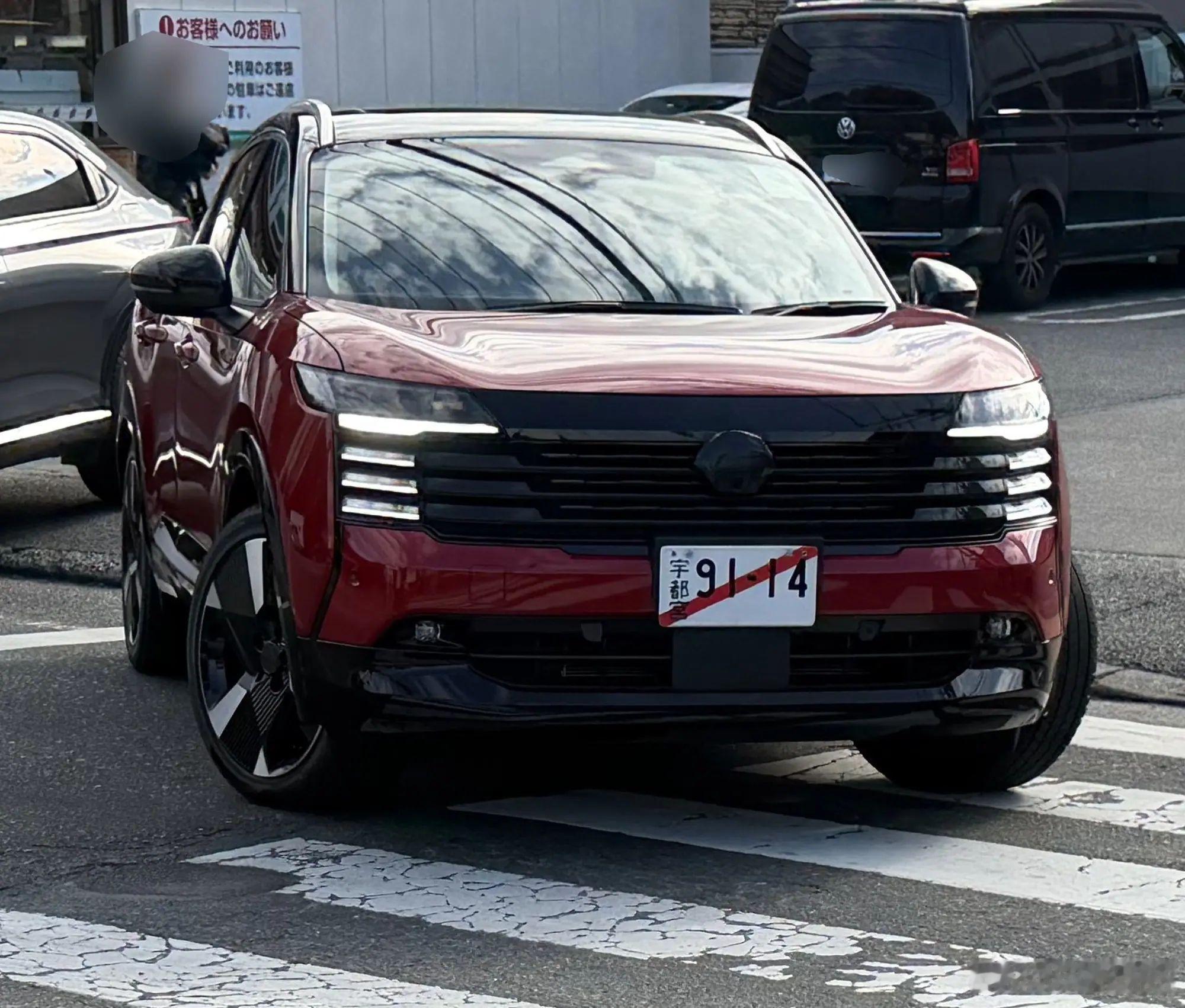 哦哦哦哦哦哦哦我看明白了，日产这新车笑死我了哈哈哈哈哈哈哈哈把东风日产轩逸的故事