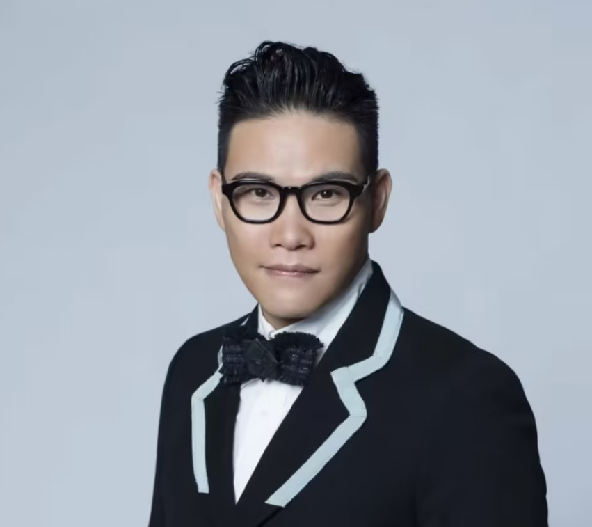 我严重怀疑，涉毒艺人苏永康这次开演唱会，不是为了情怀，也不是为了圈钱，而