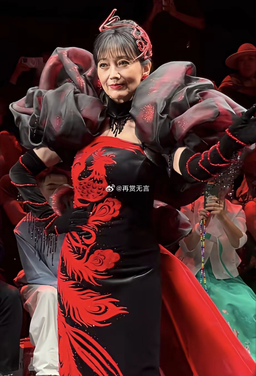 赵雅芝这个状态，已经超越很多同龄人了​​​