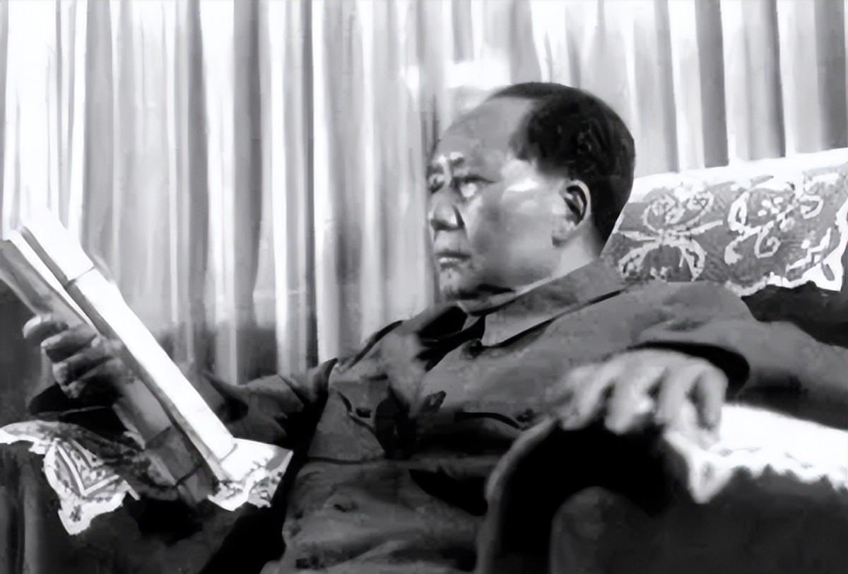 徐海东未当选九大代表，毛主席脸色一沉：一人向隅，举座为之不欢1969年，毛主席