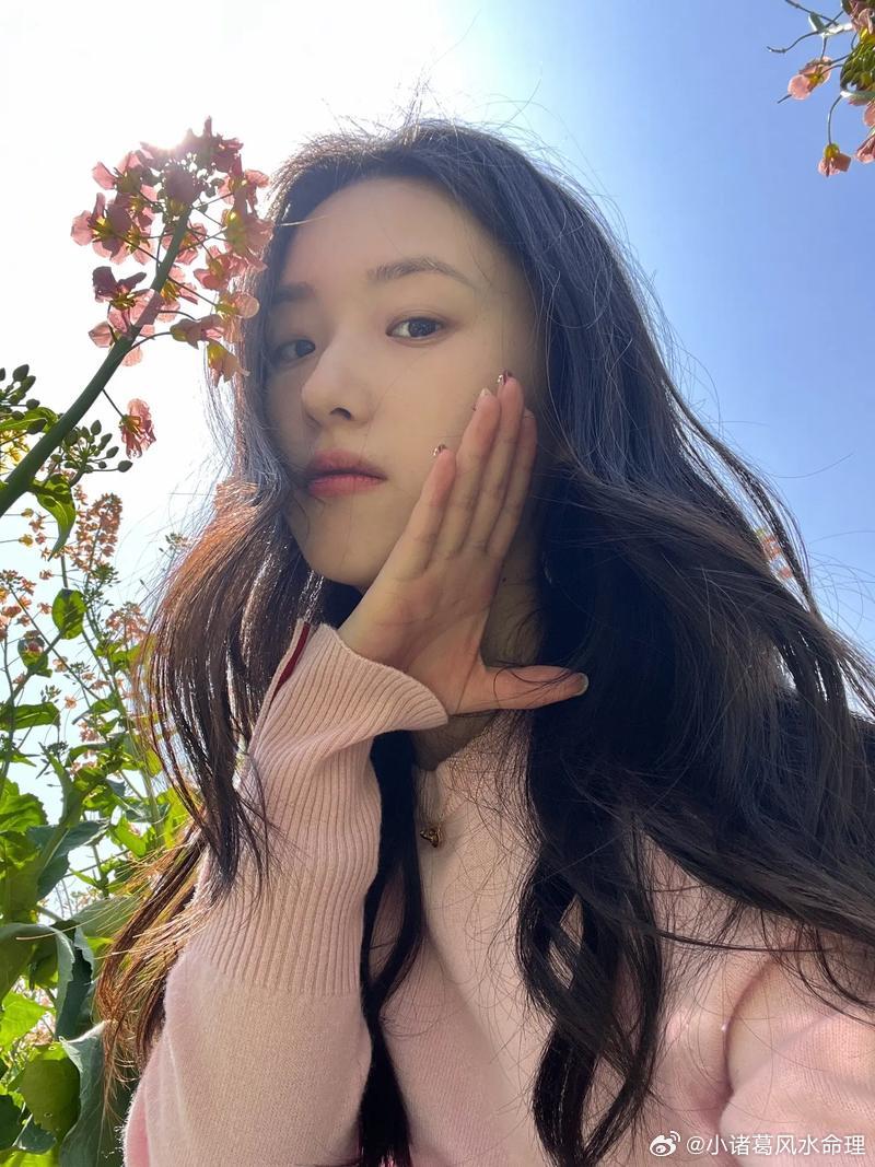 属鼠2026会不会失业属鼠人在2026年当中不会失业。对于大部分的属鼠人来说。在