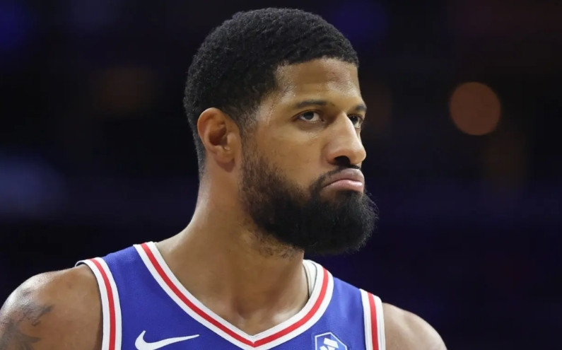 保罗乔治季后赛得分太有意思了！1、一场拿了17分，投篮命中率50%2、一