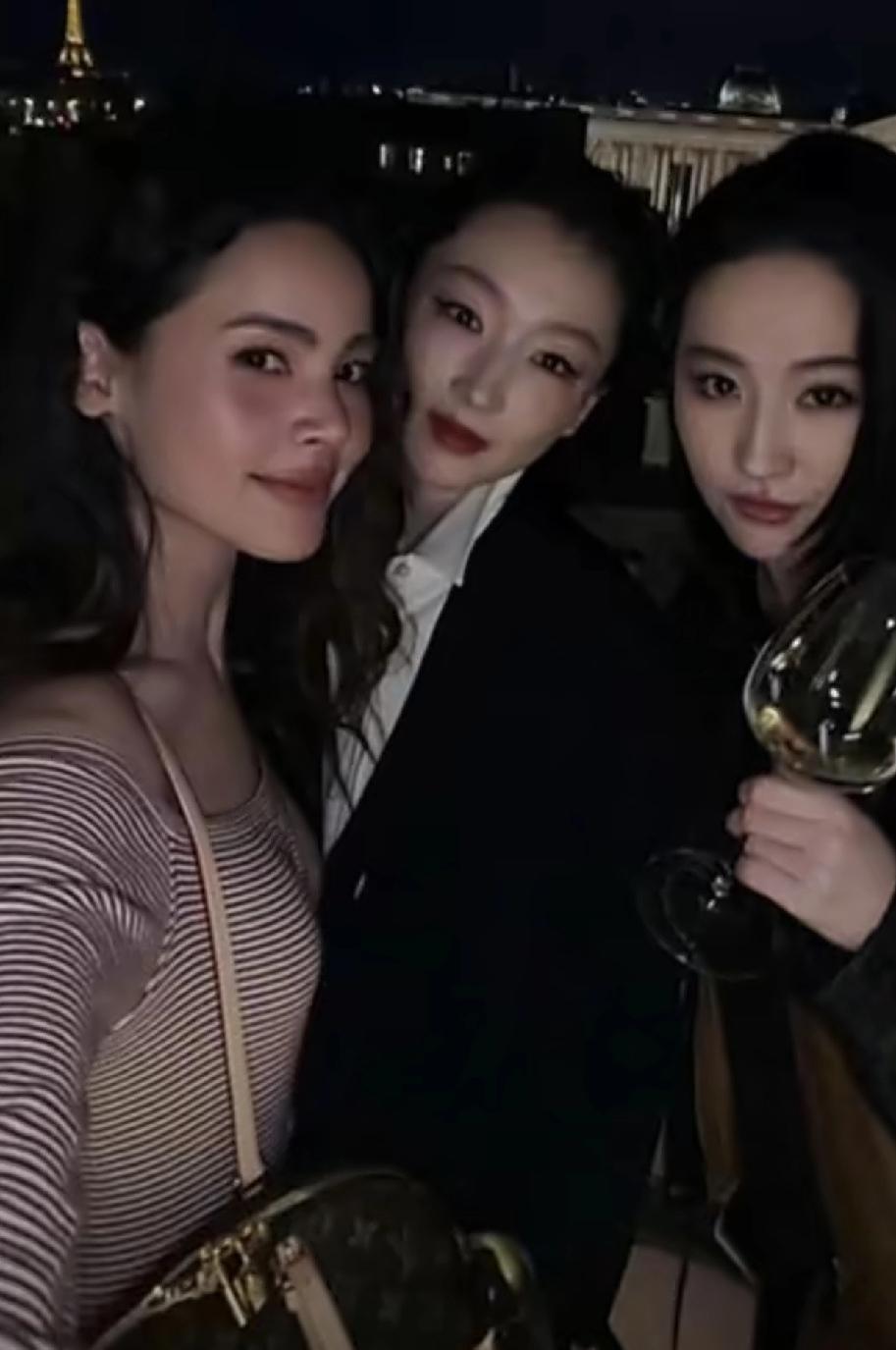 刘亦菲应该有危机感了！影视剧这块始终找不到适合它的好项目，只能抠脚再抠脚