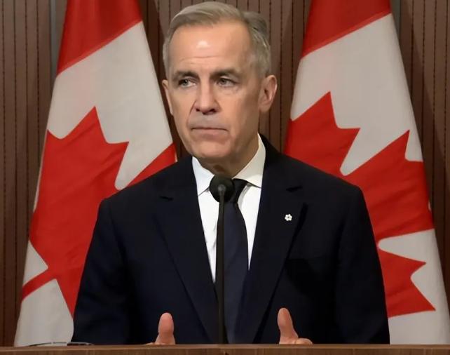 “不卖中国，还不能卖别人？全世界就中国吃菜籽油？”就在中国宣布对加拿大油菜籽征