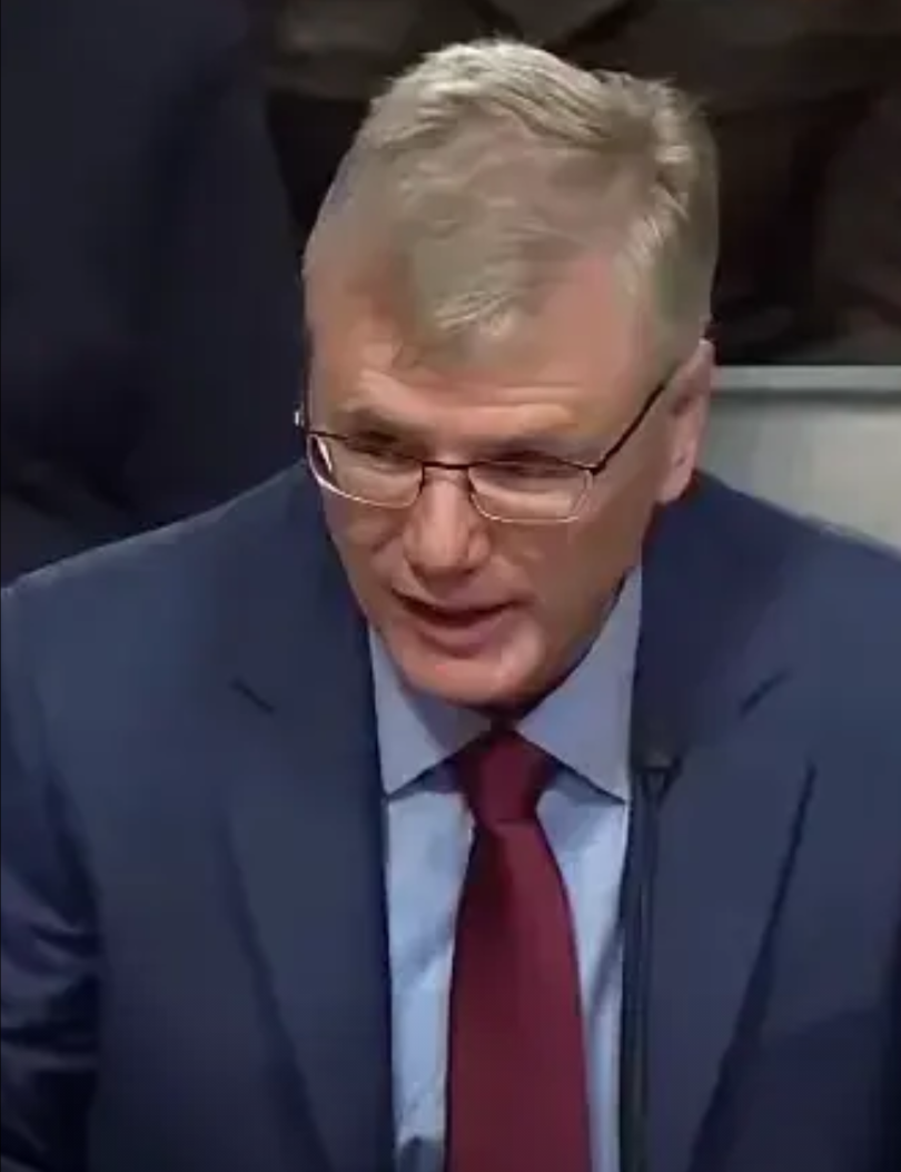 美国空军部长梅因克最近几天在国会作证时讲了些大实话。他说中国火箭军现在有3000