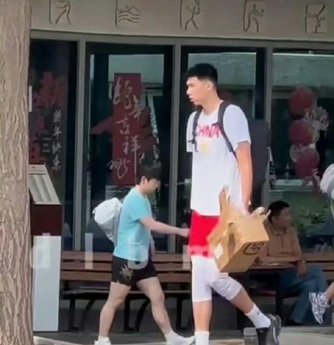 三天后，如果广东的徐昕被NBA选中，千万不要惊讶。今年的NBA选秀跟往年不一样