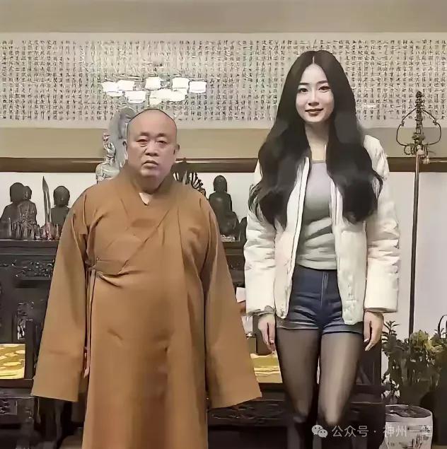 论经济头脑及武功，原少林寺方丈释永信是很厉害的。不仅如此，释永信方丈还有一项绝活