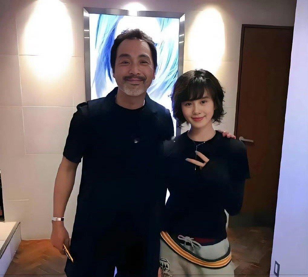 脸长得好看发型根本不重要​​​