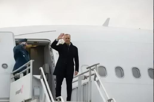 特朗普将率领美国史上规模最大的代表团，1月19日至23日在瑞士达沃斯出席世界经济