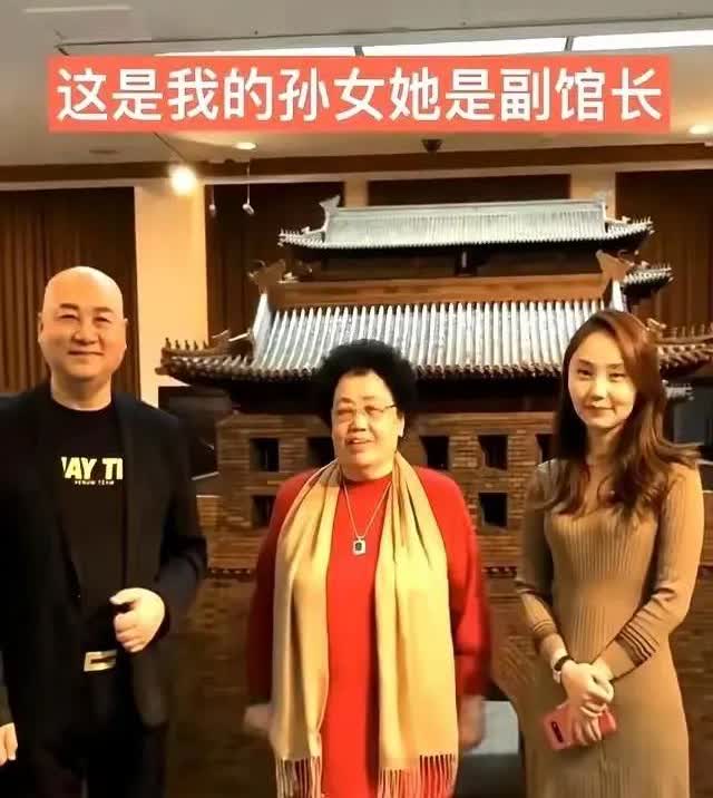 话说1941年出生的首富陈丽华也已经84岁了。比他小11岁的迟重瑞73岁，照