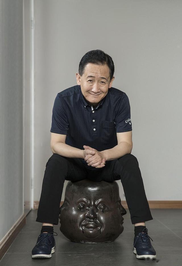 演员梁天和妻子孙凤英，辛苦培养儿子20年，2010年儿子以600多分考上北大英语