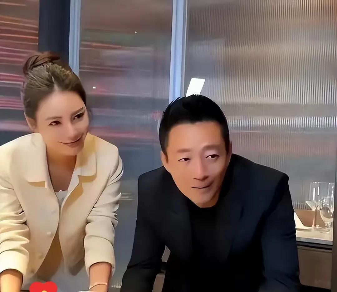 不查不知道！一挖吓一跳！汪小菲直播吐槽“吻不了老婆”，真相太魔幻！马筱梅哭笑