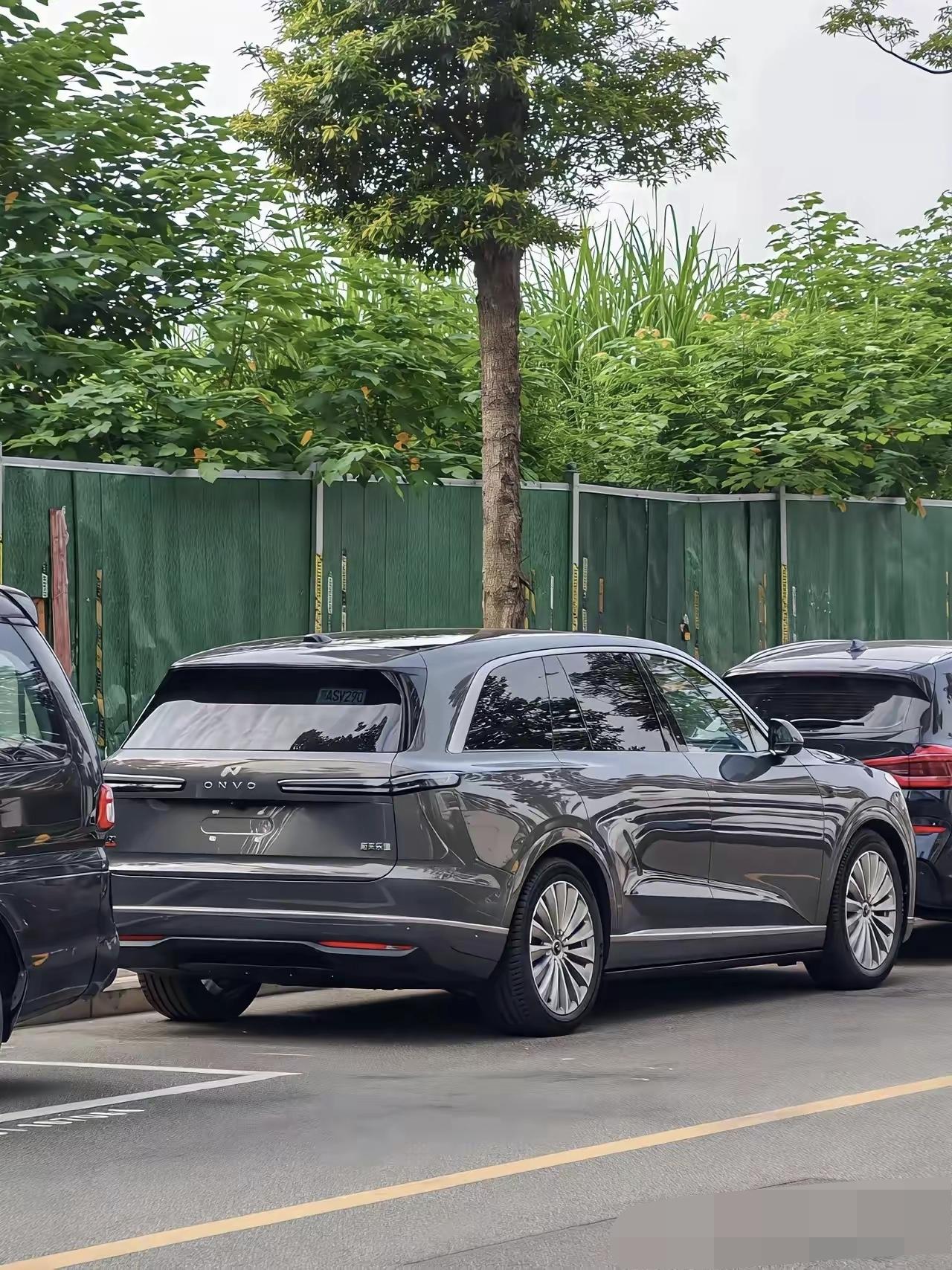 蔚来的颜值还是很上限的