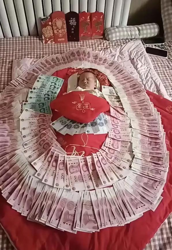 我只能说投胎是门技术活了没办法老天注定的[哭哭]