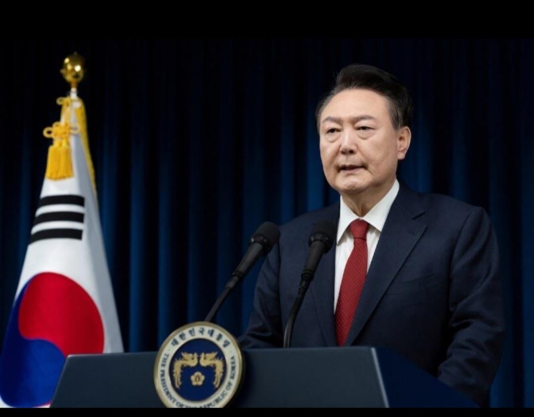 韩国总统不好当！！！韩国前总统尹锡悦最新形象震惊各界，被逮捕85天后，整个人