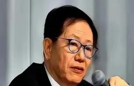 “大陆要是来了，我就把台积电炸了，给你留给空岛”。这是一位美国人再在社交平台上说