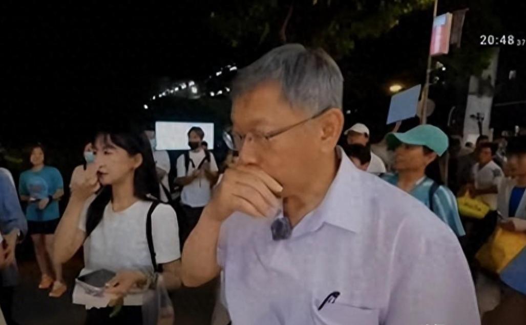 新北市长侯友宜发表声明，4月21日，针对柯文哲17日晚间在夜市扫街遭喷辣椒水
