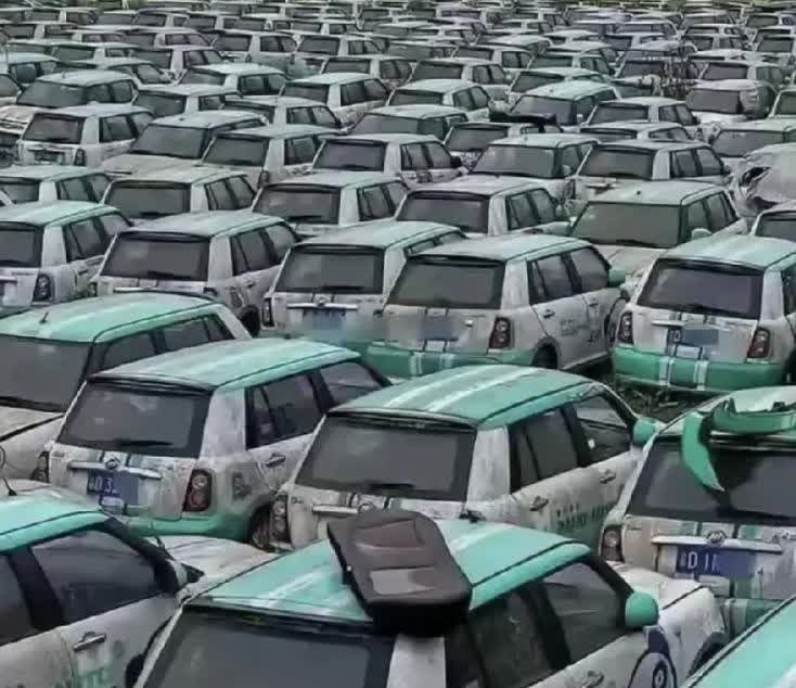 为什么共享汽车失败了？1.最大的原因就是人们的素质实在太低了。在共享汽车车内