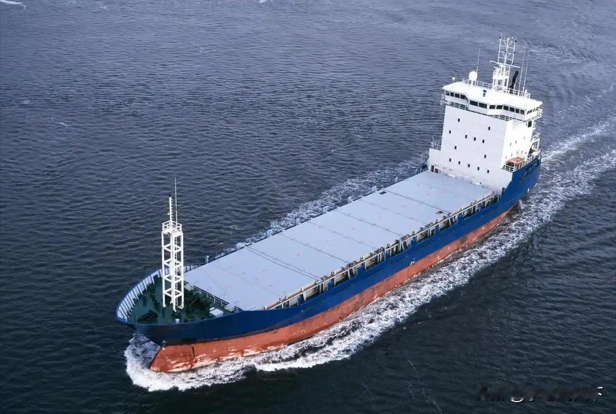 中国油轮又来了，美国敢不敢继续拦截？近日，“远春湖”号划破加勒比海的宁静，它