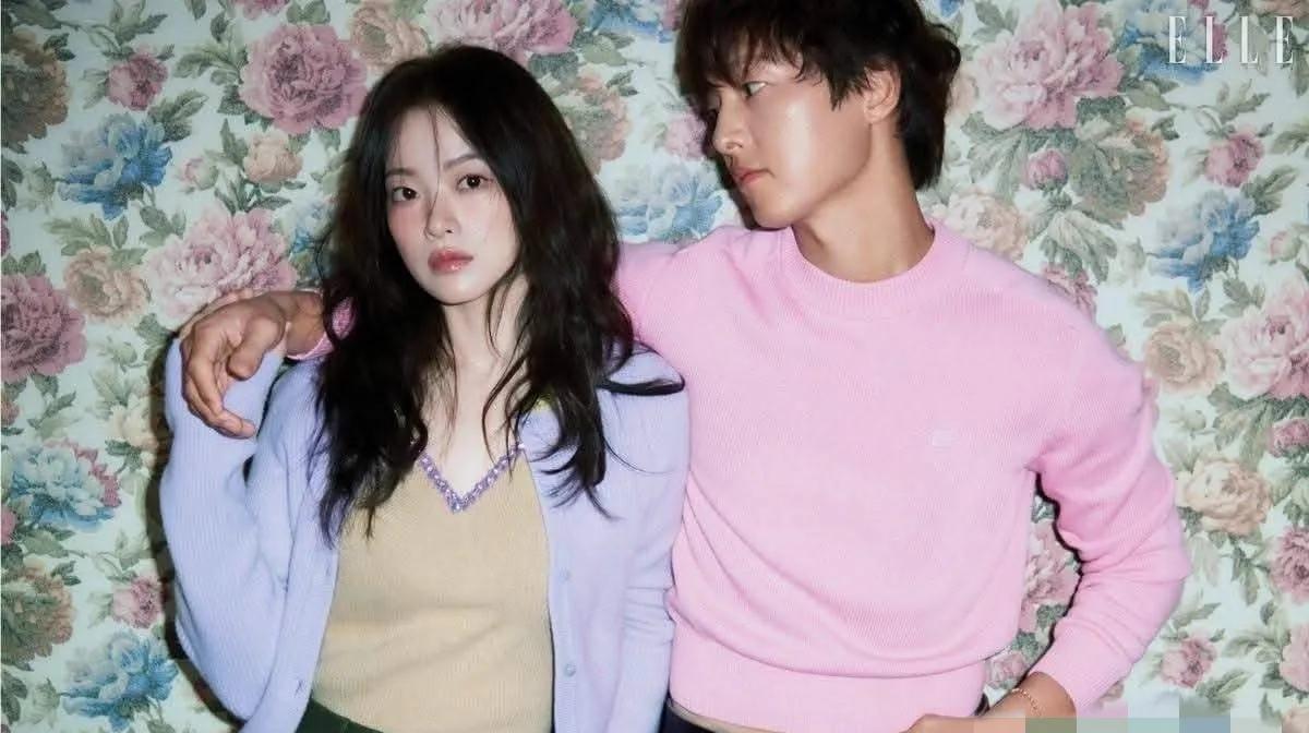 宋仲基新剧女主妆容酷似宋慧乔，菀菀类卿在观众这里不买账，拒绝宋慧乔-2.0版蹭正