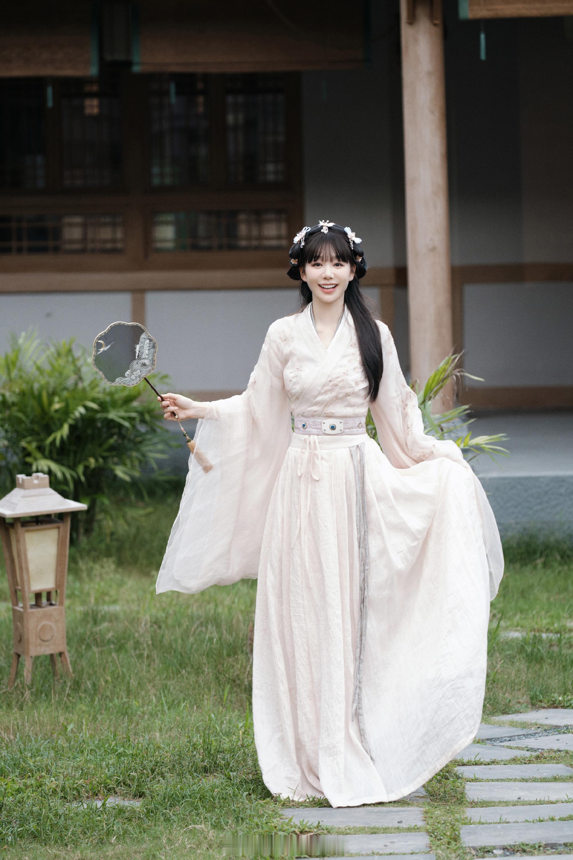 徐梦洁古风写真