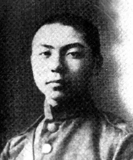 1912年，民国刚成立，吴泰勋出生在黑龙江督军府。父亲吴俊升五十岁，捧着这个宝贝