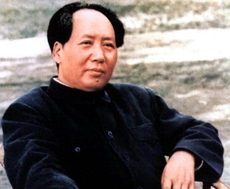 1945年冯玉祥在宴席上向毛主席敬酒，见毛主席微醺后幽默地开了个玩笑，这是什么样