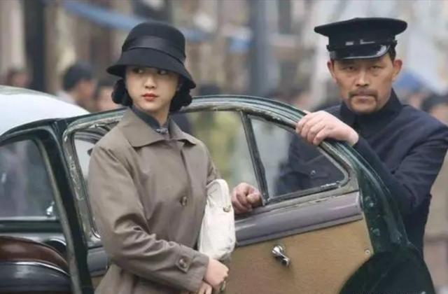 1978年，陕西农民突然发现，同眠共枕30年并生下8个孩子的媳妇，竟是潜伏在大陆