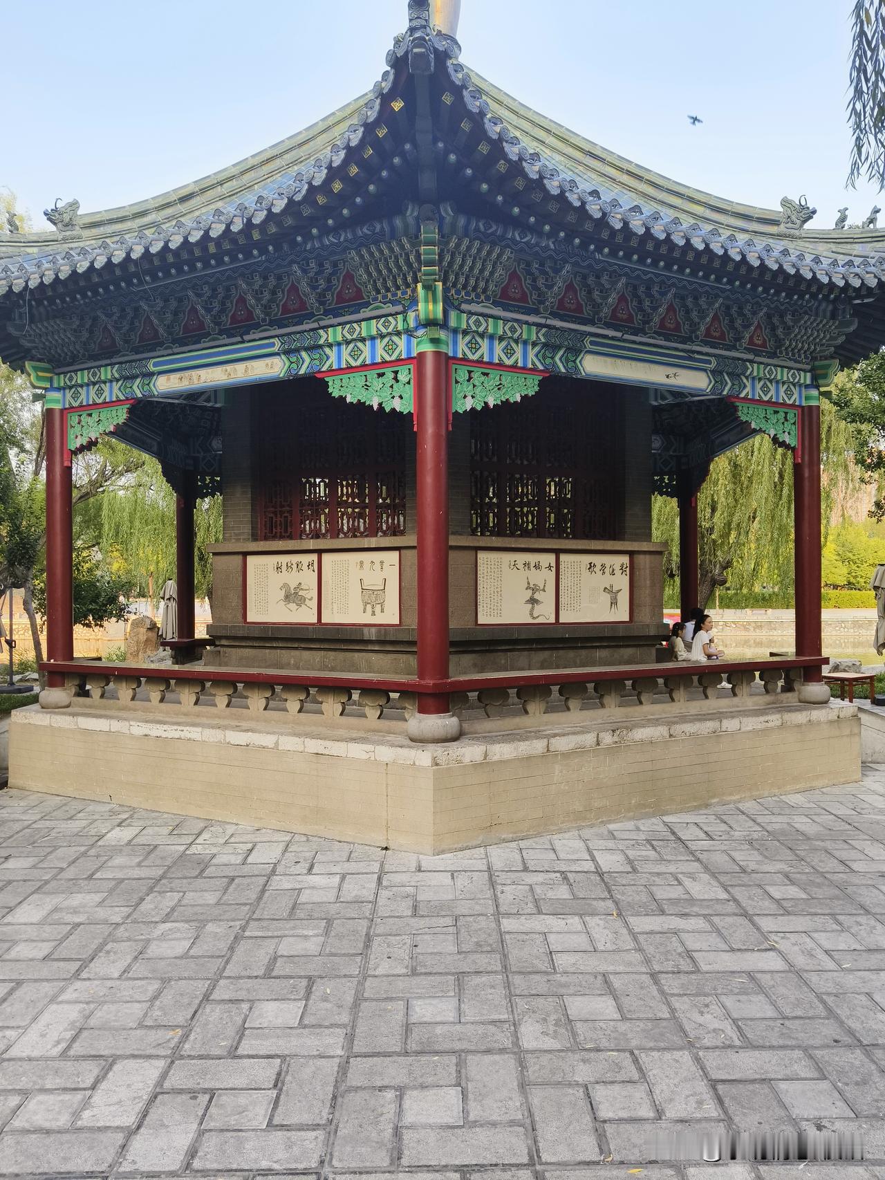 打卡古风建筑，感受传统韵味！🏯📸