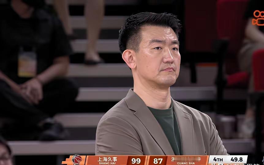 CBA总决赛就这水平，有点失望！两队打得很谦让，你失误，我也失误，你打不进，我