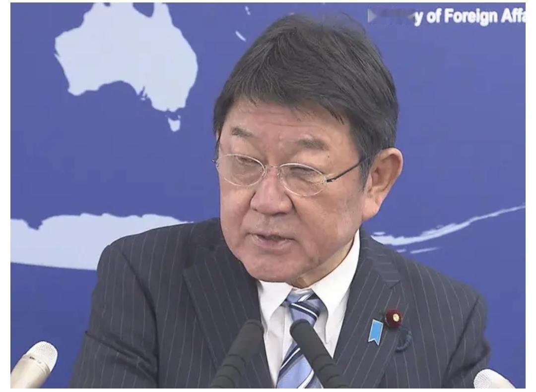 11月4号，日本的新任外相茂木敏充，举办了上任以来的第1次新闻发布会，并且正式回